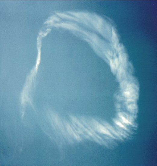 Life Magazine Supernatural Cloud photo (1963) foretold by William Branham